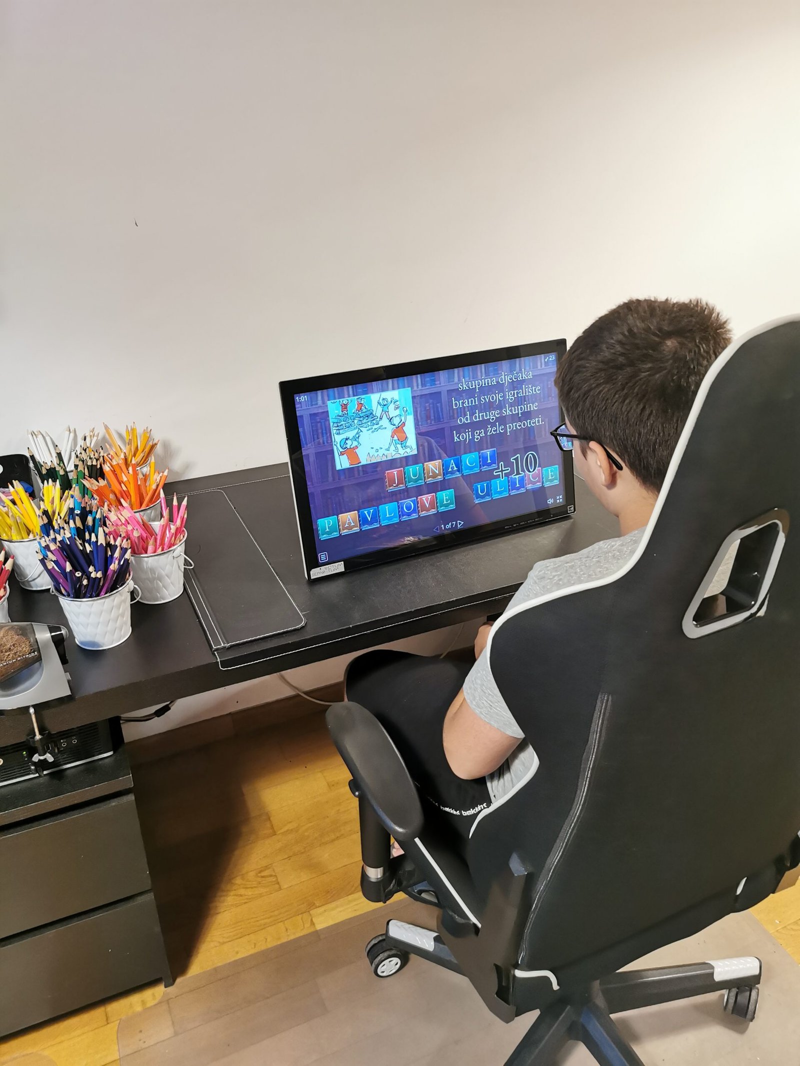 Šareni materijali i kreativne aktivnosti u logopedskom radu
